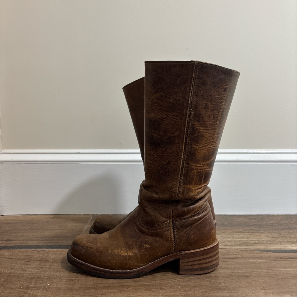 Frye campus boots